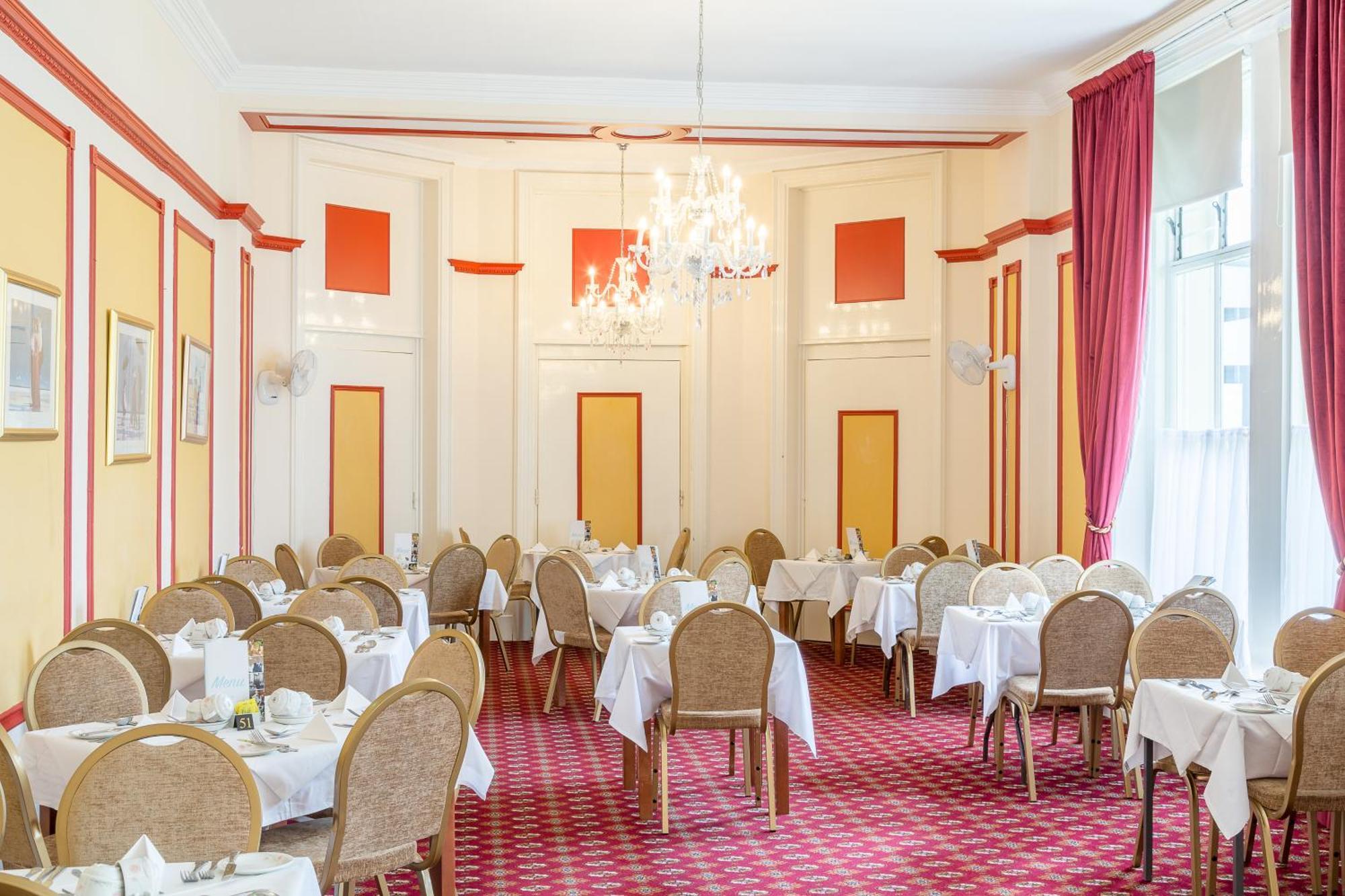 Queens Hotel AEGON International Esterno foto